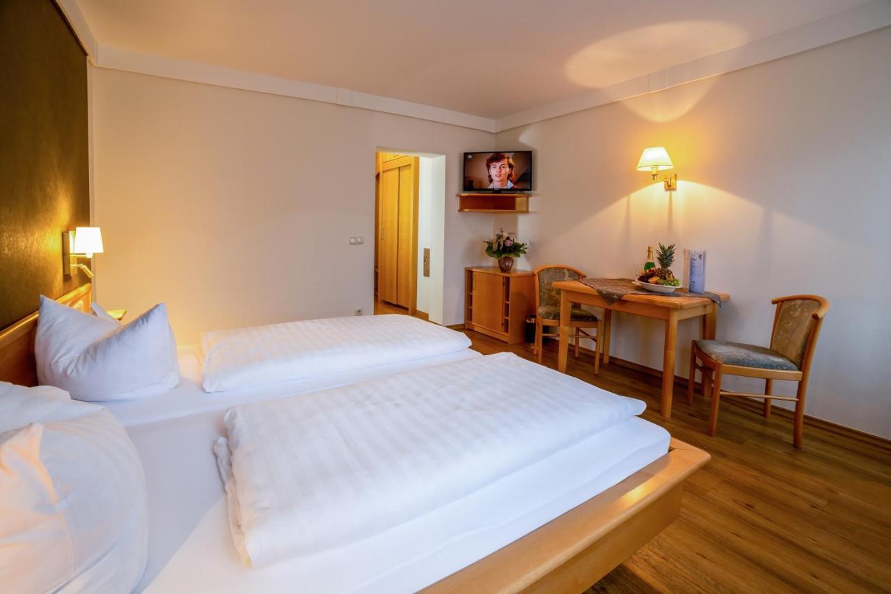 Lindenhof Hetzenbach Hotell Zell Eksteriør bilde