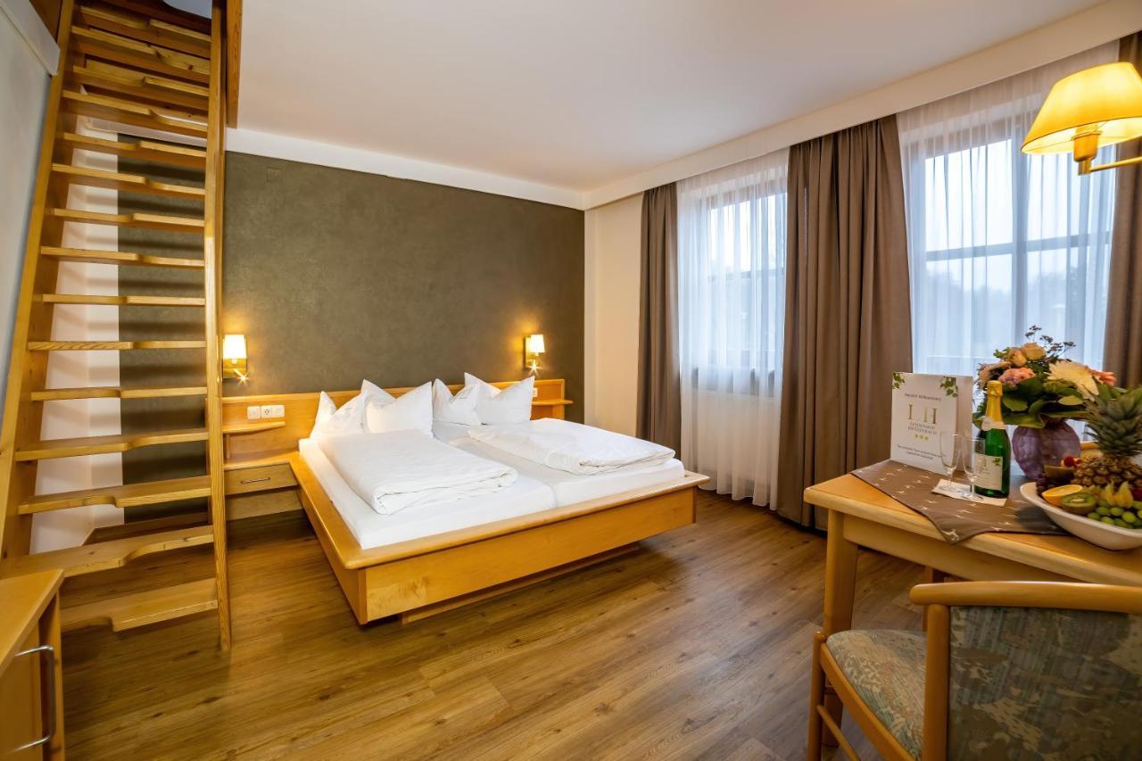 Lindenhof Hetzenbach Hotell Zell Eksteriør bilde