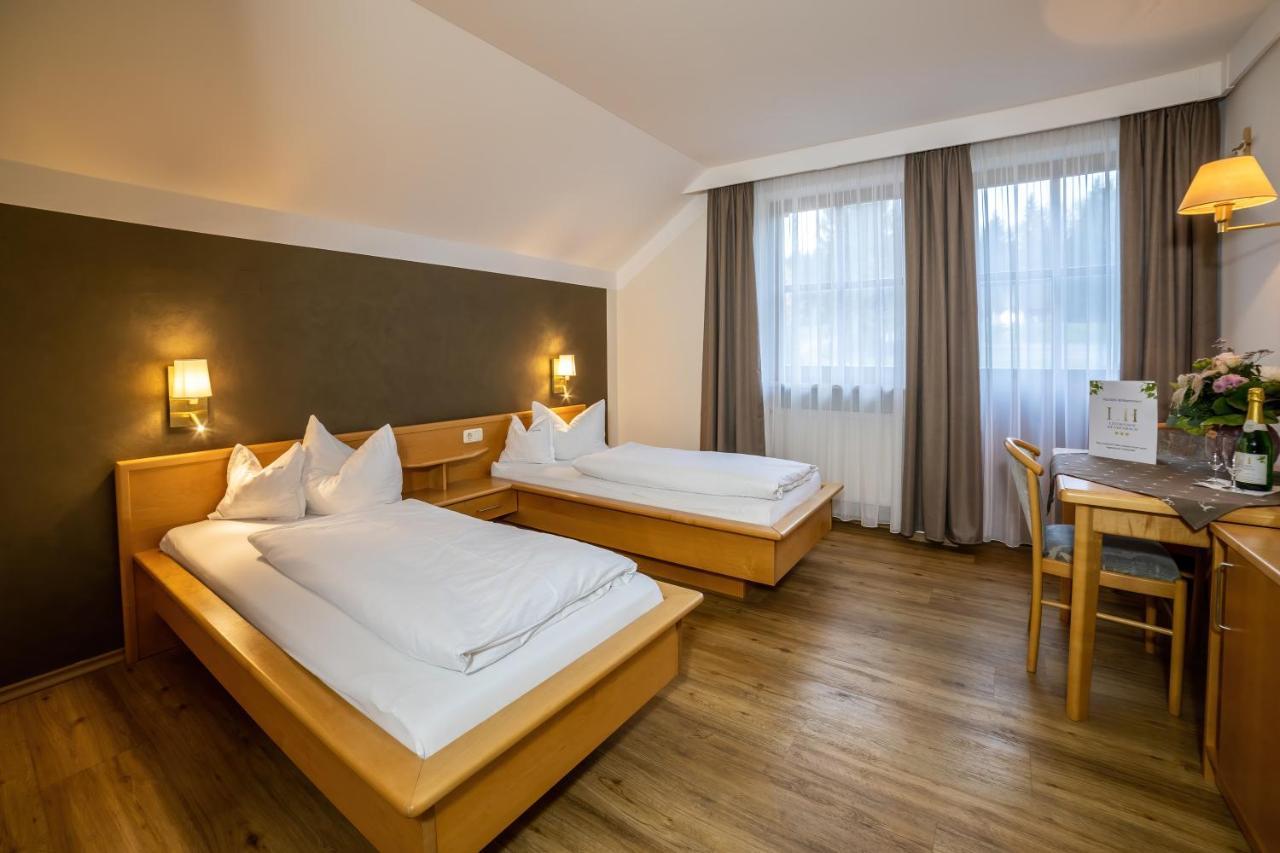 Lindenhof Hetzenbach Hotell Zell Eksteriør bilde